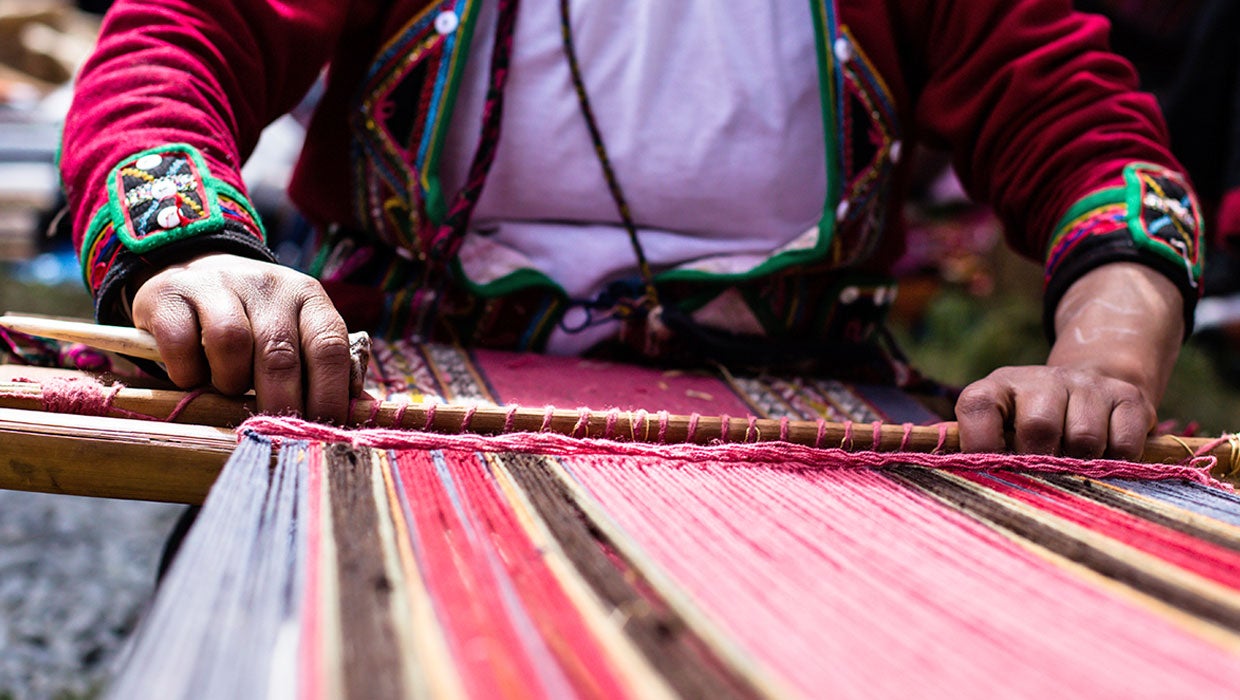 Traditional Peruvian Hand Weaving