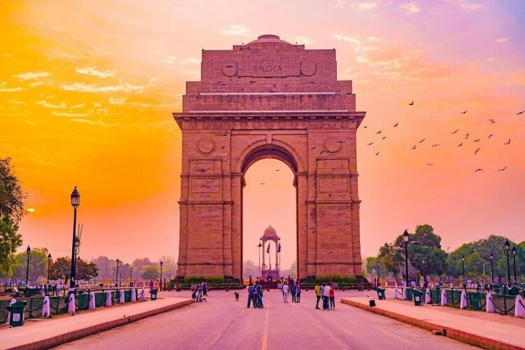 golden temple with India Gate Delhi