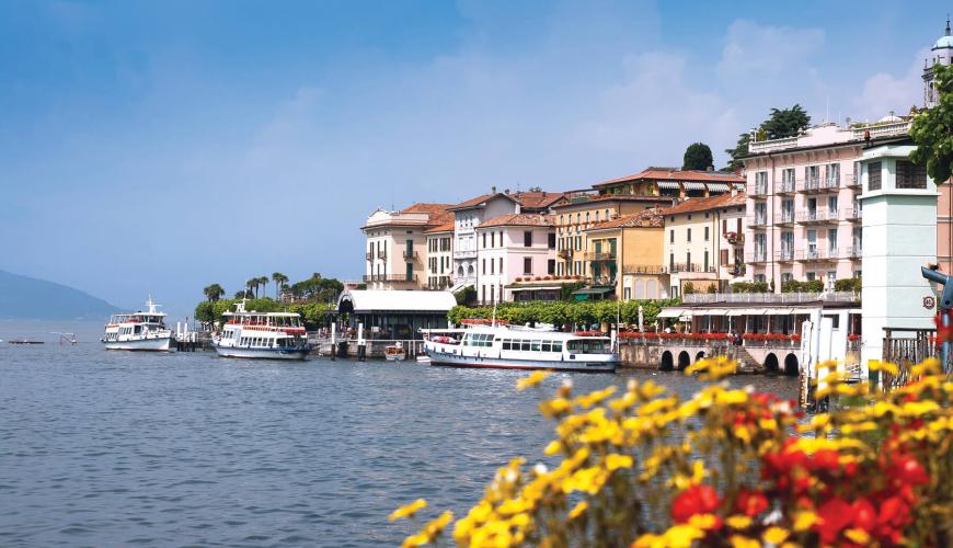 lake houses