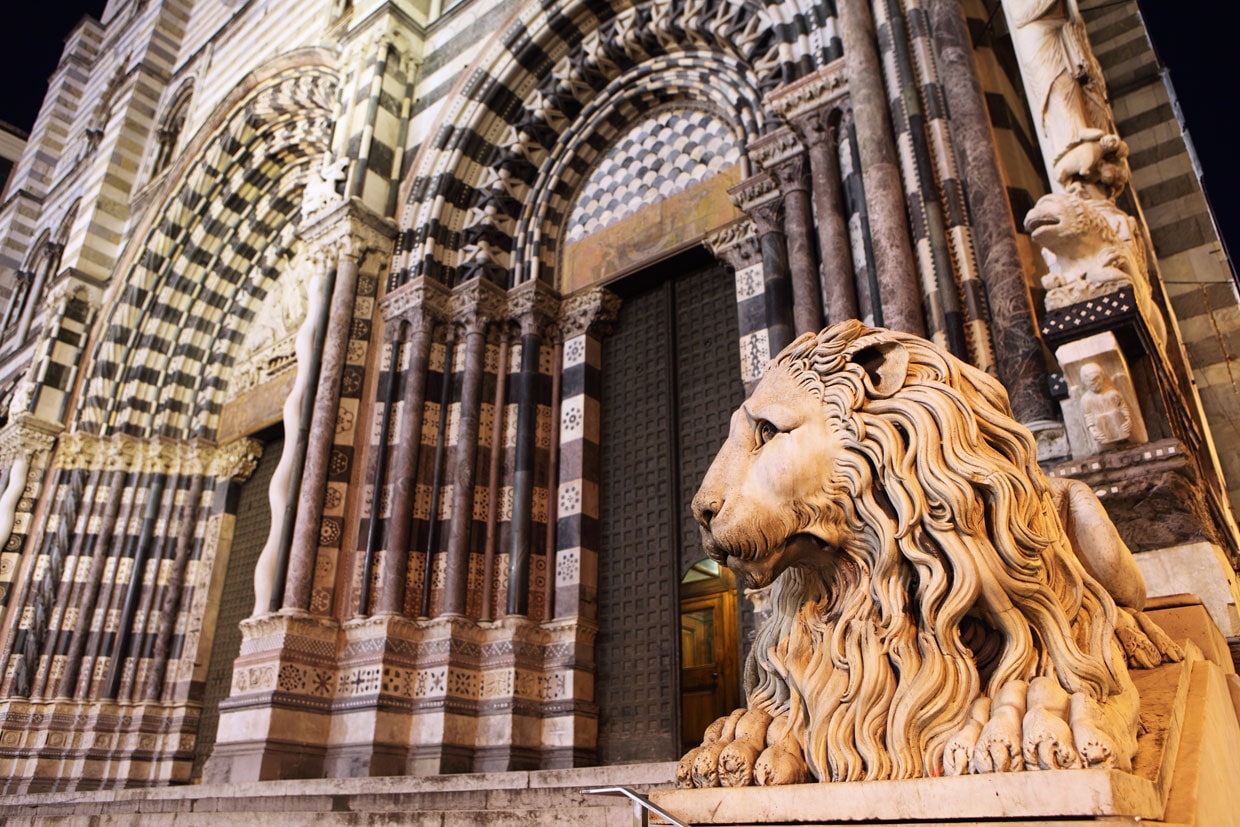 Lion Statue in front of Cathedral