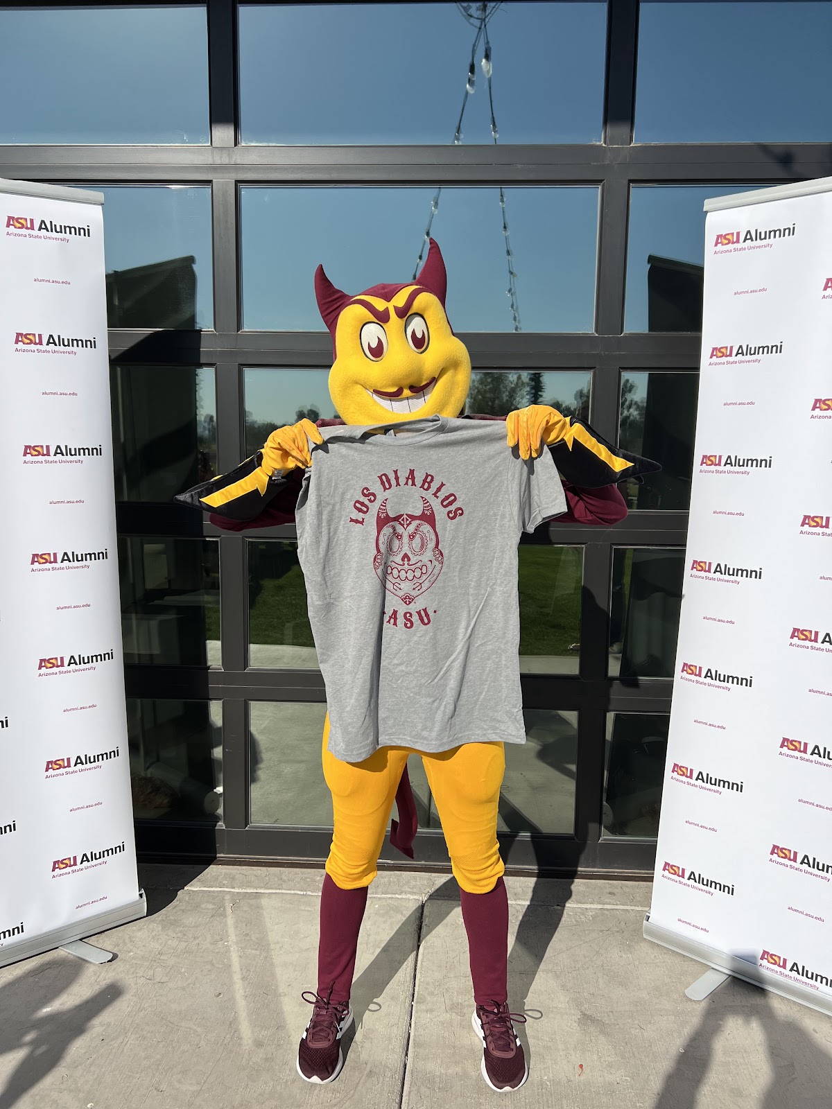 Forks up, Devils!